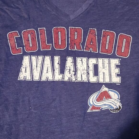 NHL Colorado Avalanche Women's Large V-Neck T-Shirt - New - Picture 2 of 4